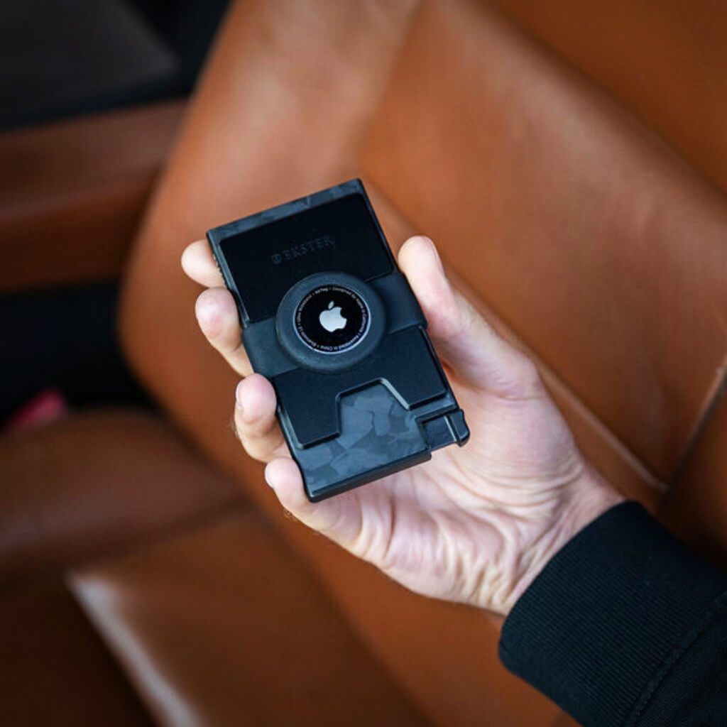 Cardholder for AirTag