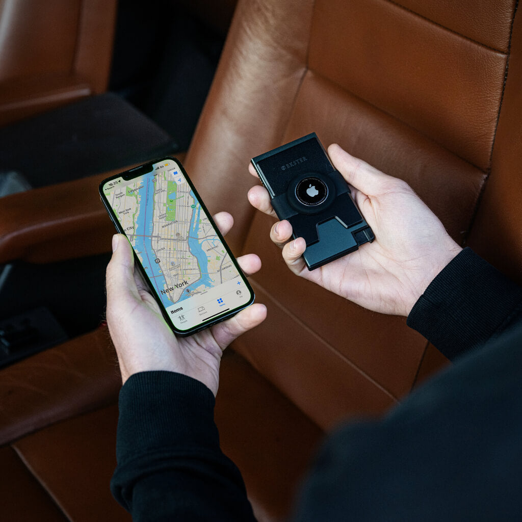 Cardholder for AirTag