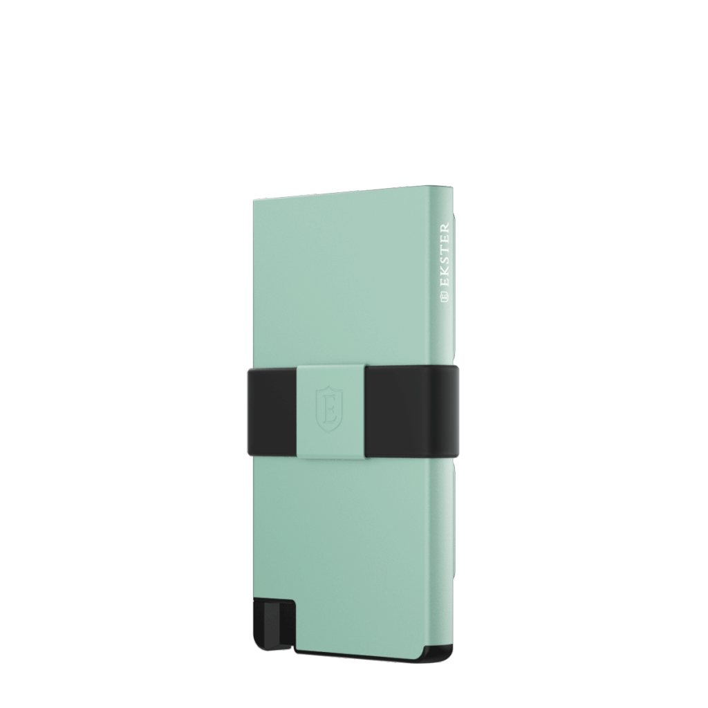 Ekster Cardholder Pro