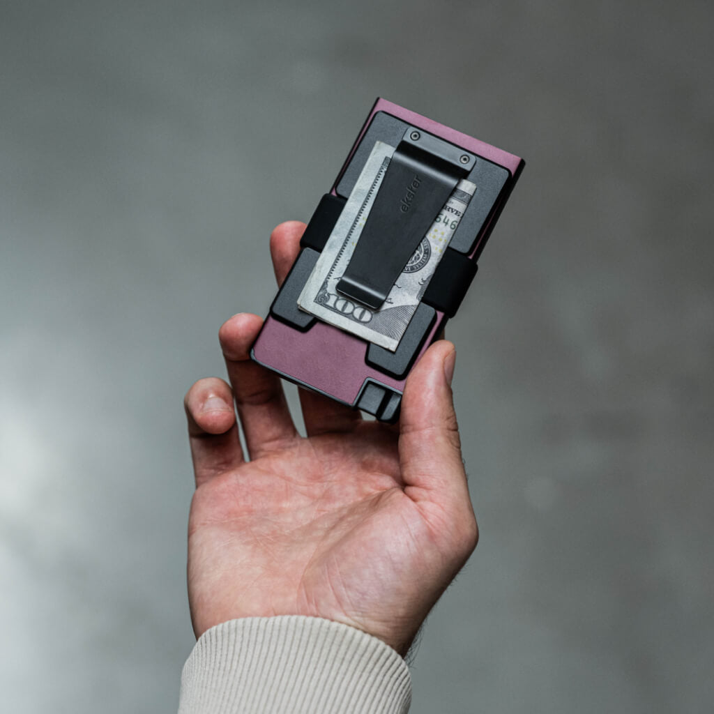 Ekster Cardholder Pro