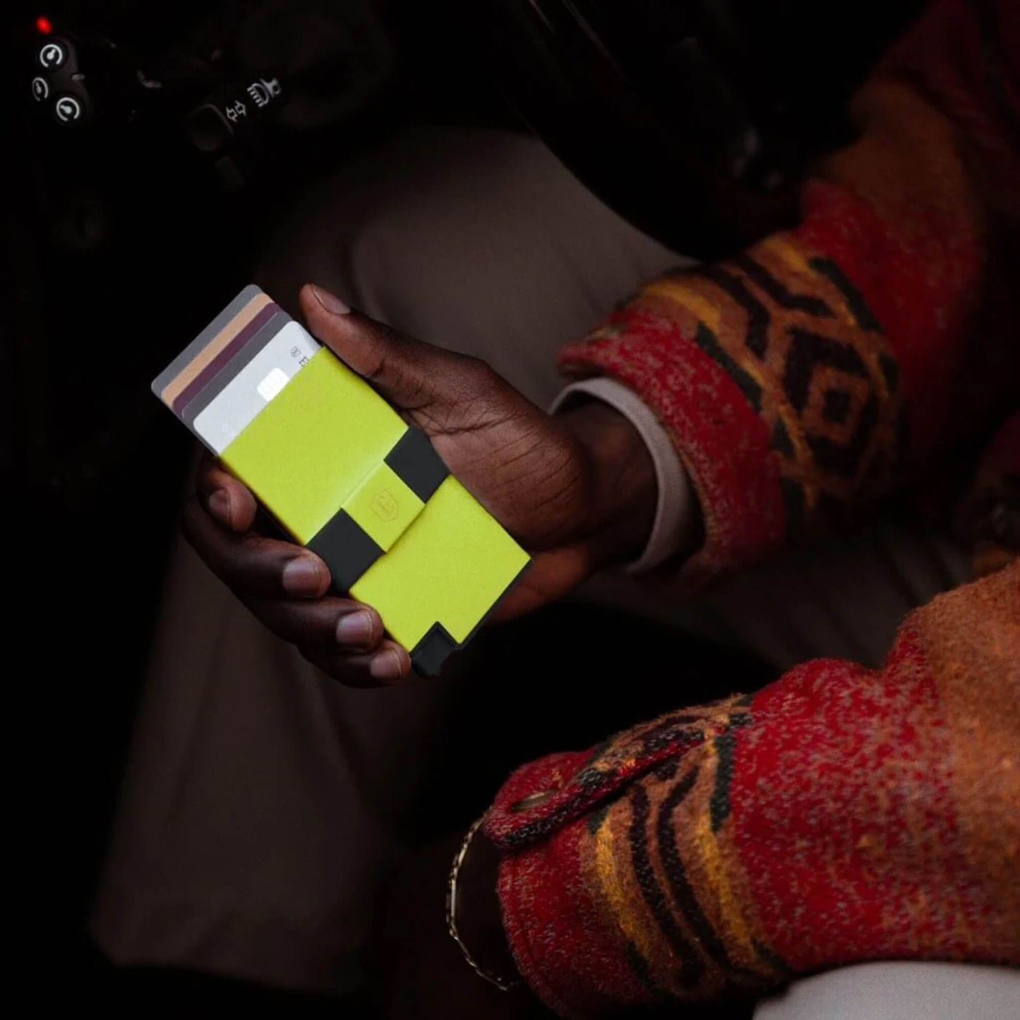 Ekster Cardholder Pro