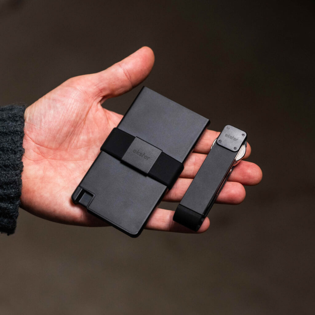 Ekster Cardholder Pro