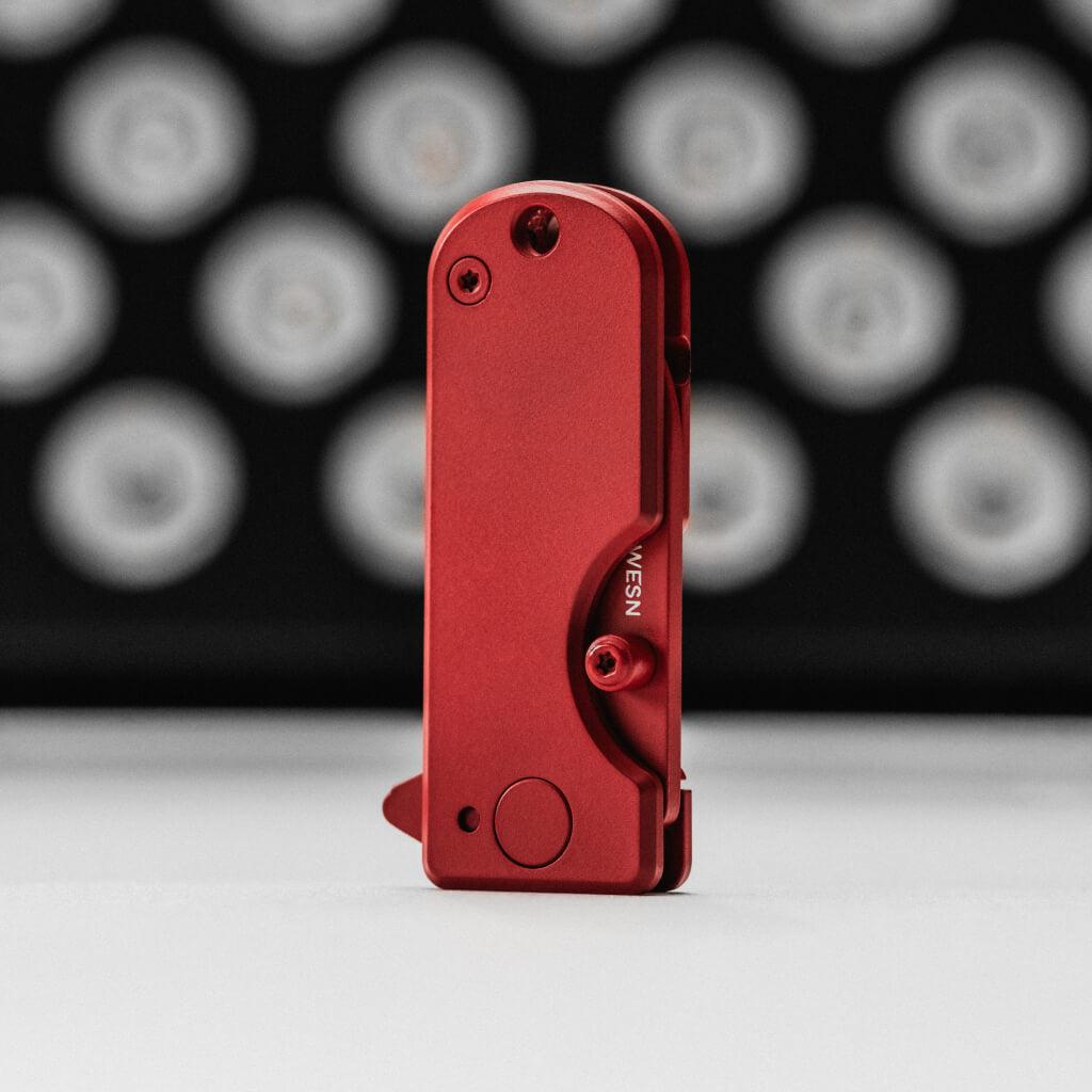 WESN x Ekster Microblade